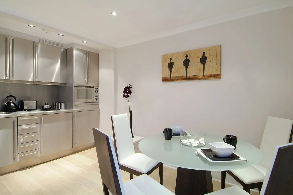 Flat in London, United Kingdom, 38 m² - picture 4