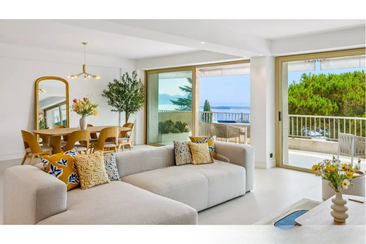 Flat in Cannes, France, 123 m² - picture 4