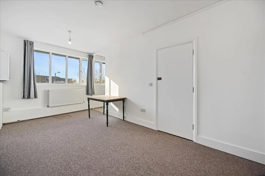 Flat in London, United Kingdom, 45 m² - picture 9