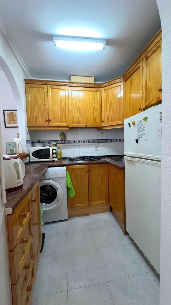 Flat in Torrevieja, Spain, 62 m² - picture 6