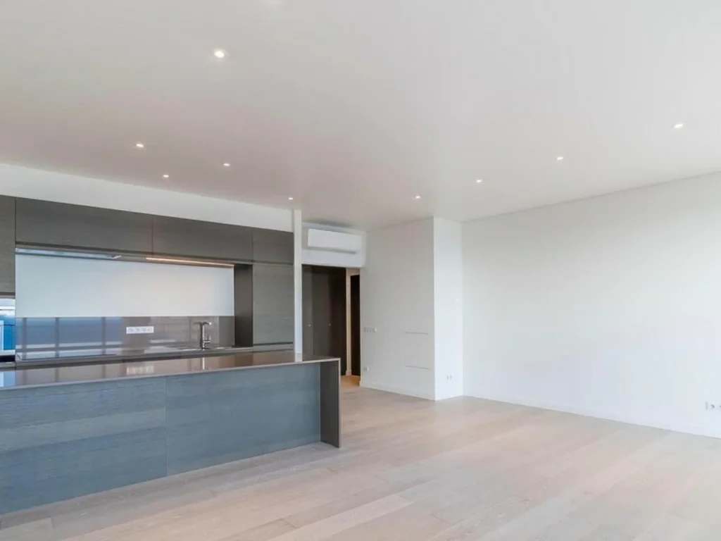 Appartement à Saint-Roman, Monaco, 118 m² - image 3