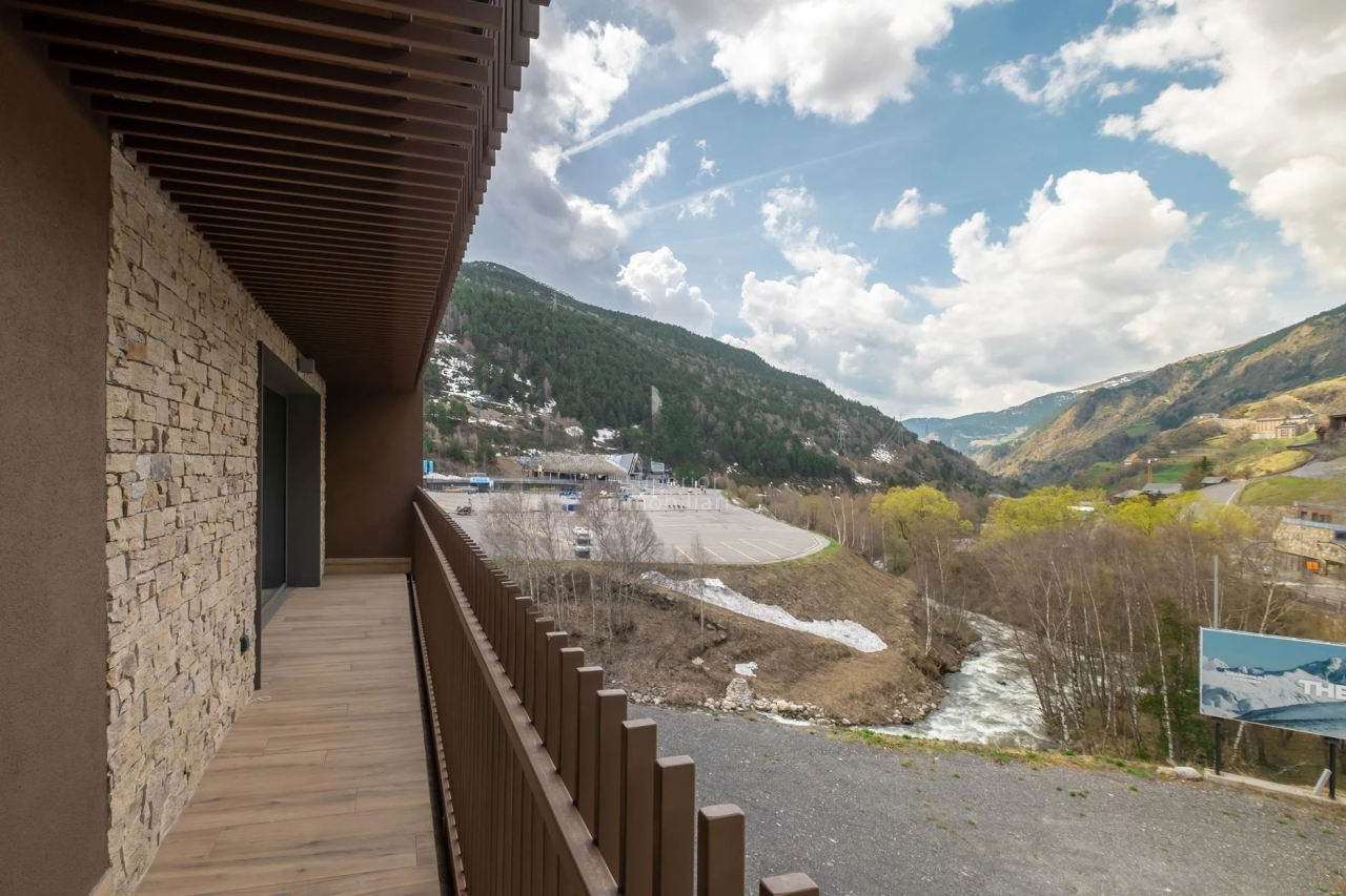 Flat in El Tarter, Andorra, 105 m² - picture 5