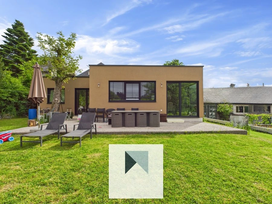Appartamento a Diekirch, Lussemburgo, 278 m² - foto 1