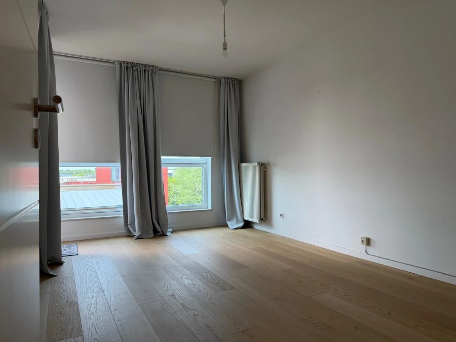 Flat in Luxembourg, Luxembourg, 195 m² - picture 4