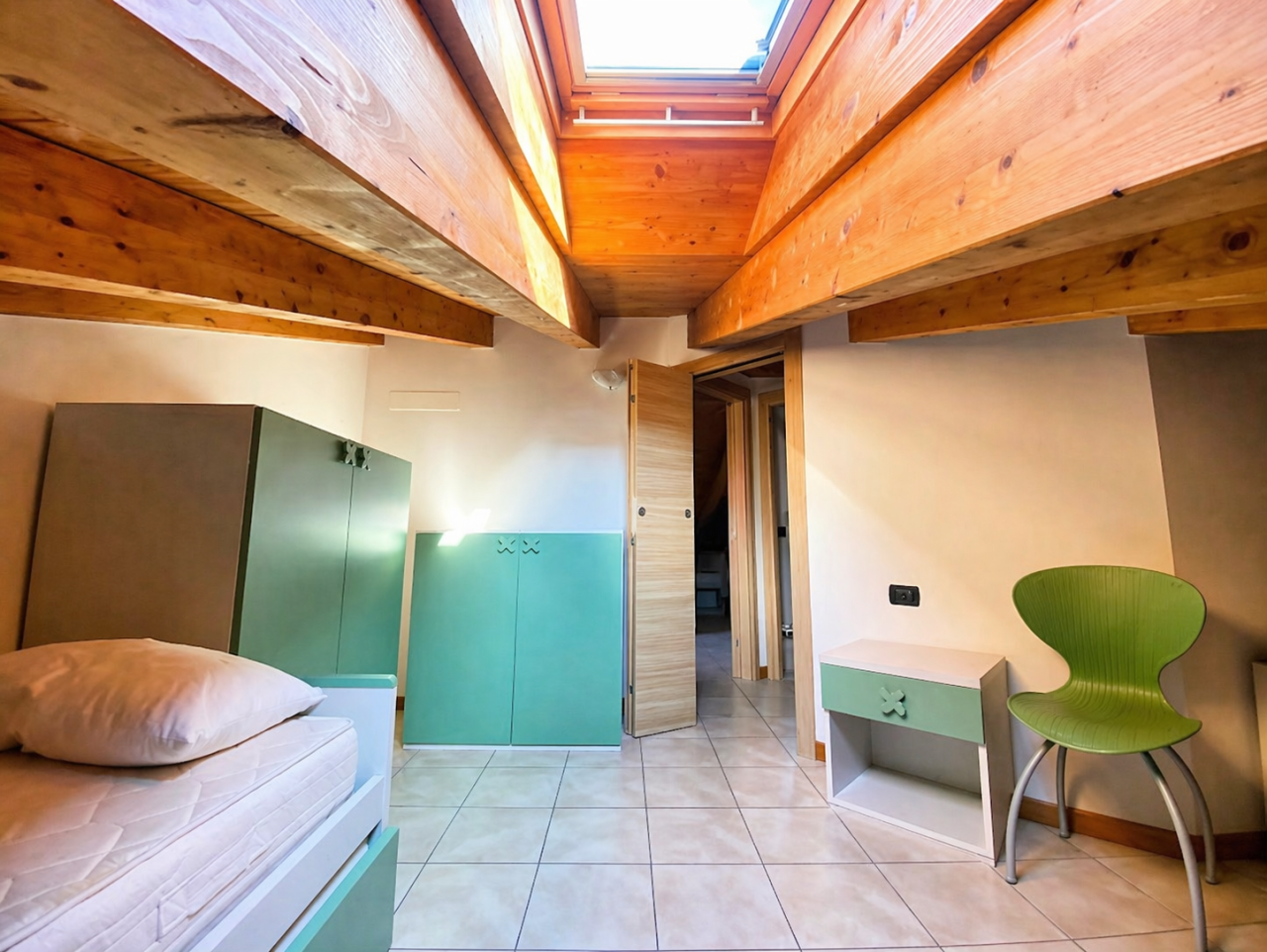 Flat in Tremezzina, Italy, 80 m² - picture 10