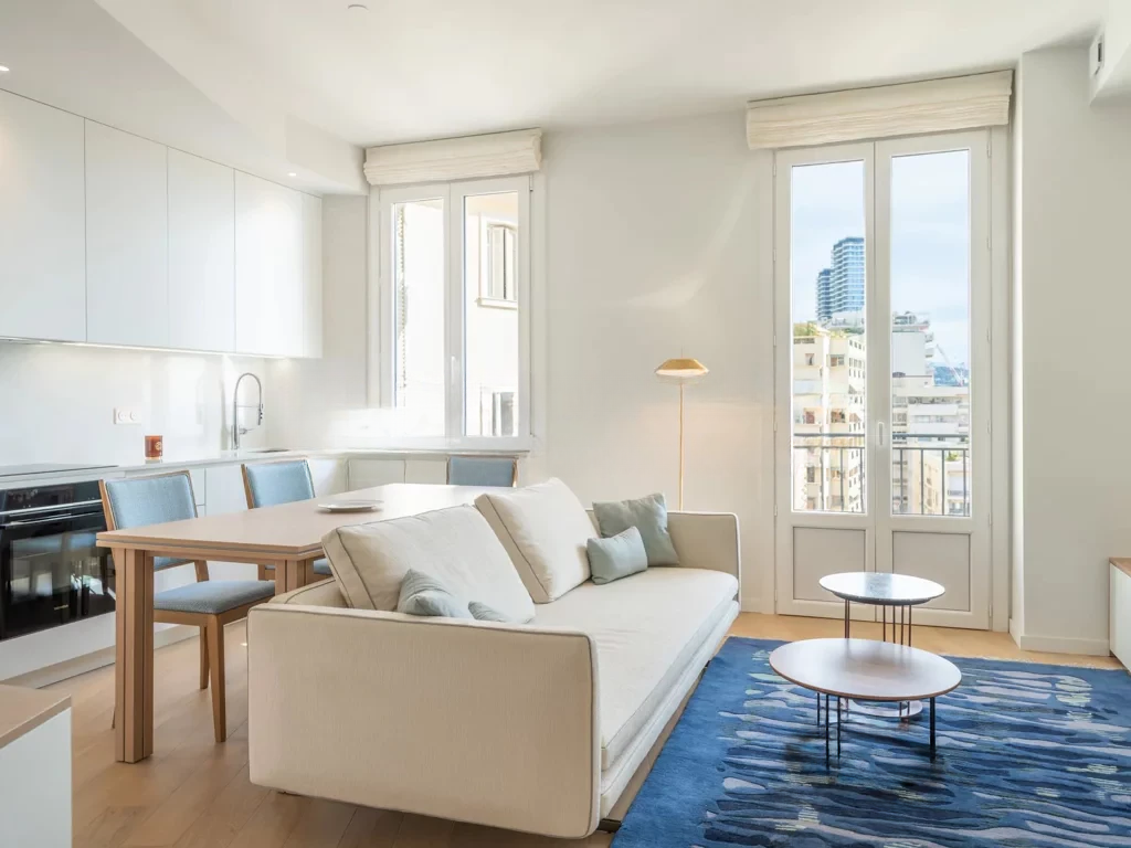 Appartamento a Saint-Roman, Monaco, 59 m² - foto 1