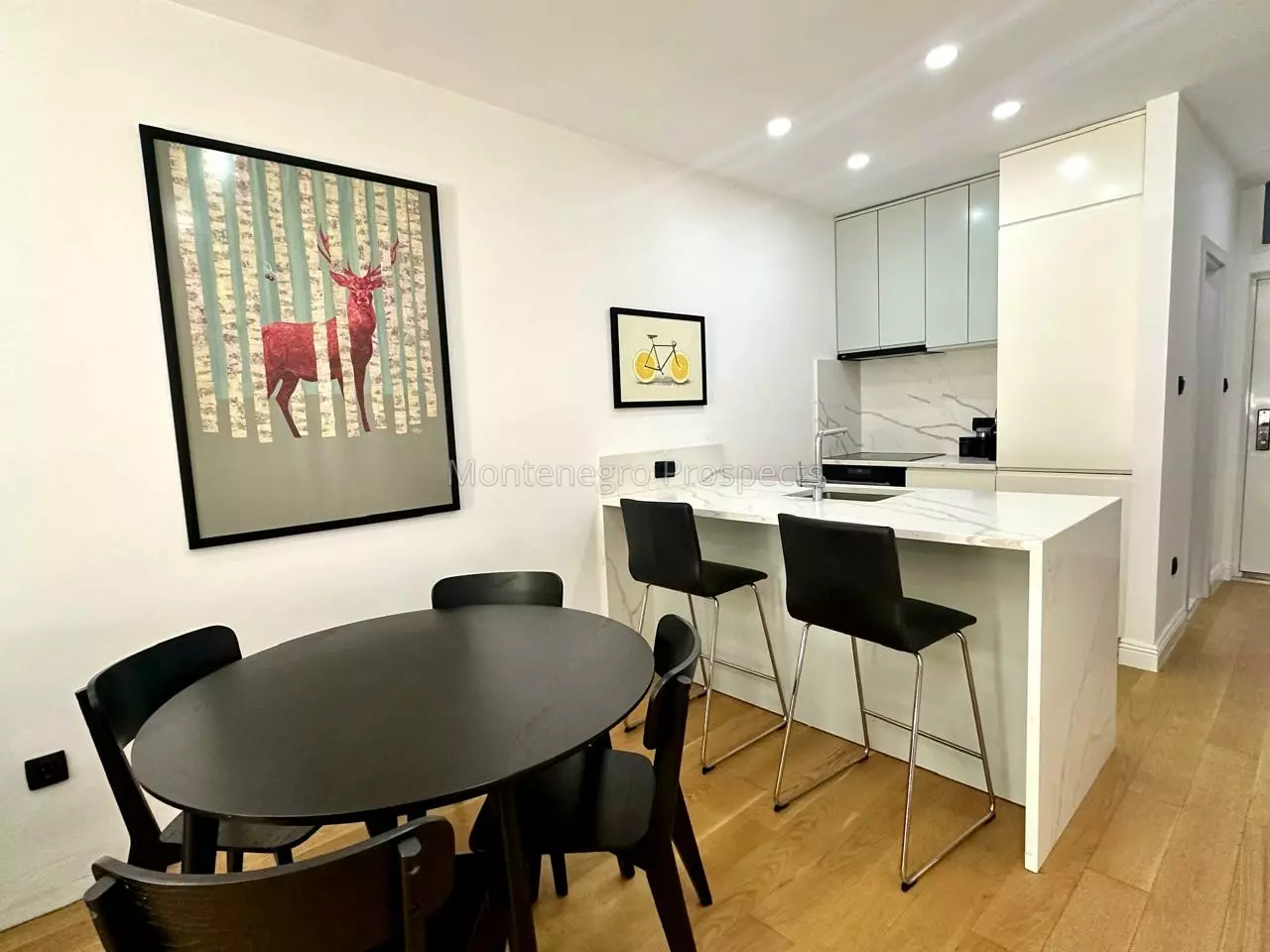 Wohnung in Tivat, Montenegro, 69 m² - Foto 2