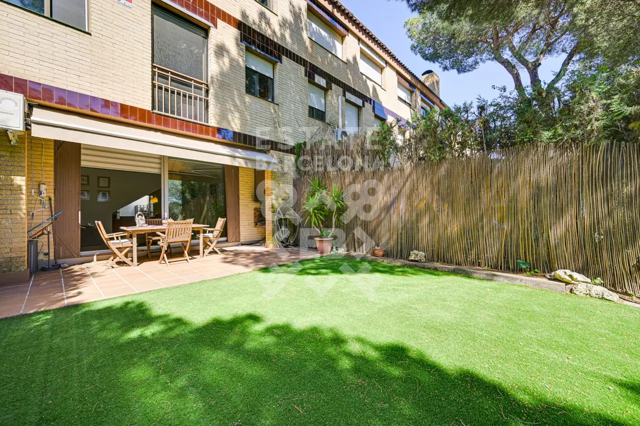 Townhouse in Mataró, Spain, 245 m² - picture 2