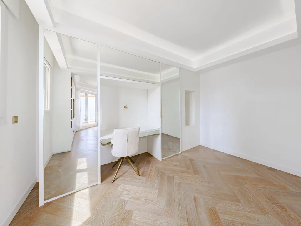 Flat in Saint Roman, Monaco, 155 m² - picture 7