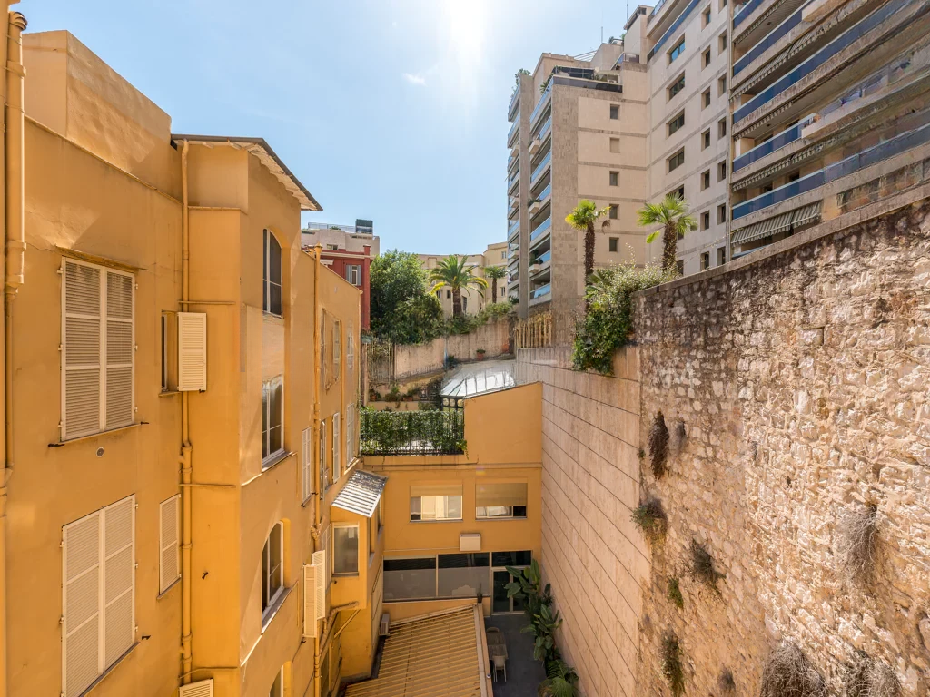 Flat in Monte-Carlo, Monaco, 56 m² - picture 7