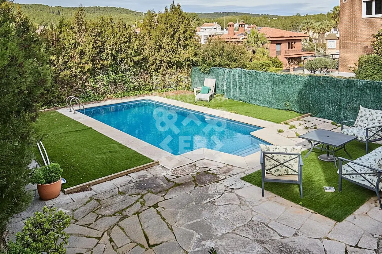 Villa en Tarragona, España, 500 m² - imagen 4