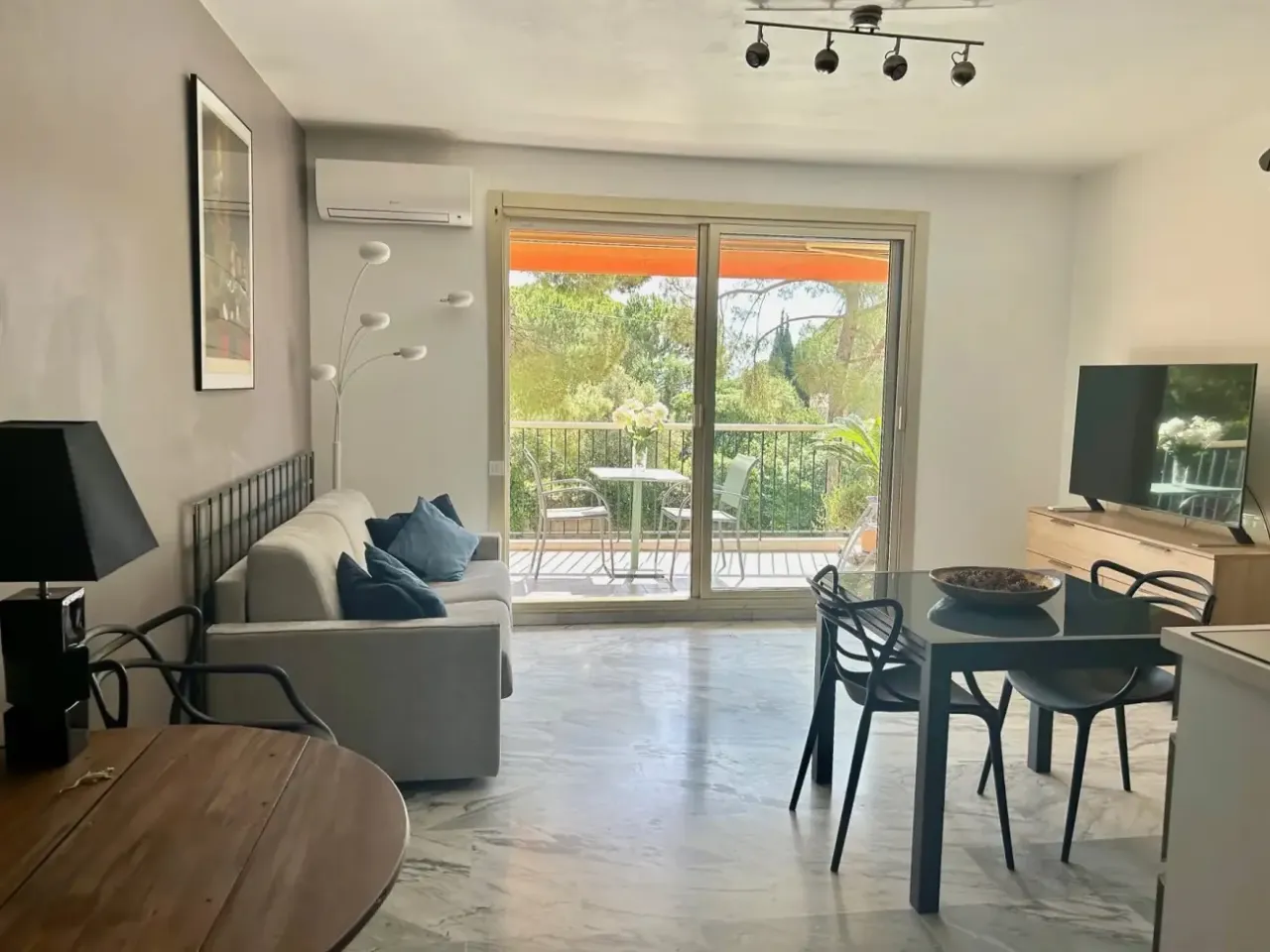 Apartamento en Niza, Francia, 59 m² - imagen 3
