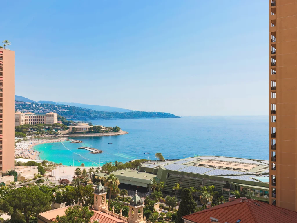 Flat in Monte-Carlo, Monaco, 126 m² - picture 1