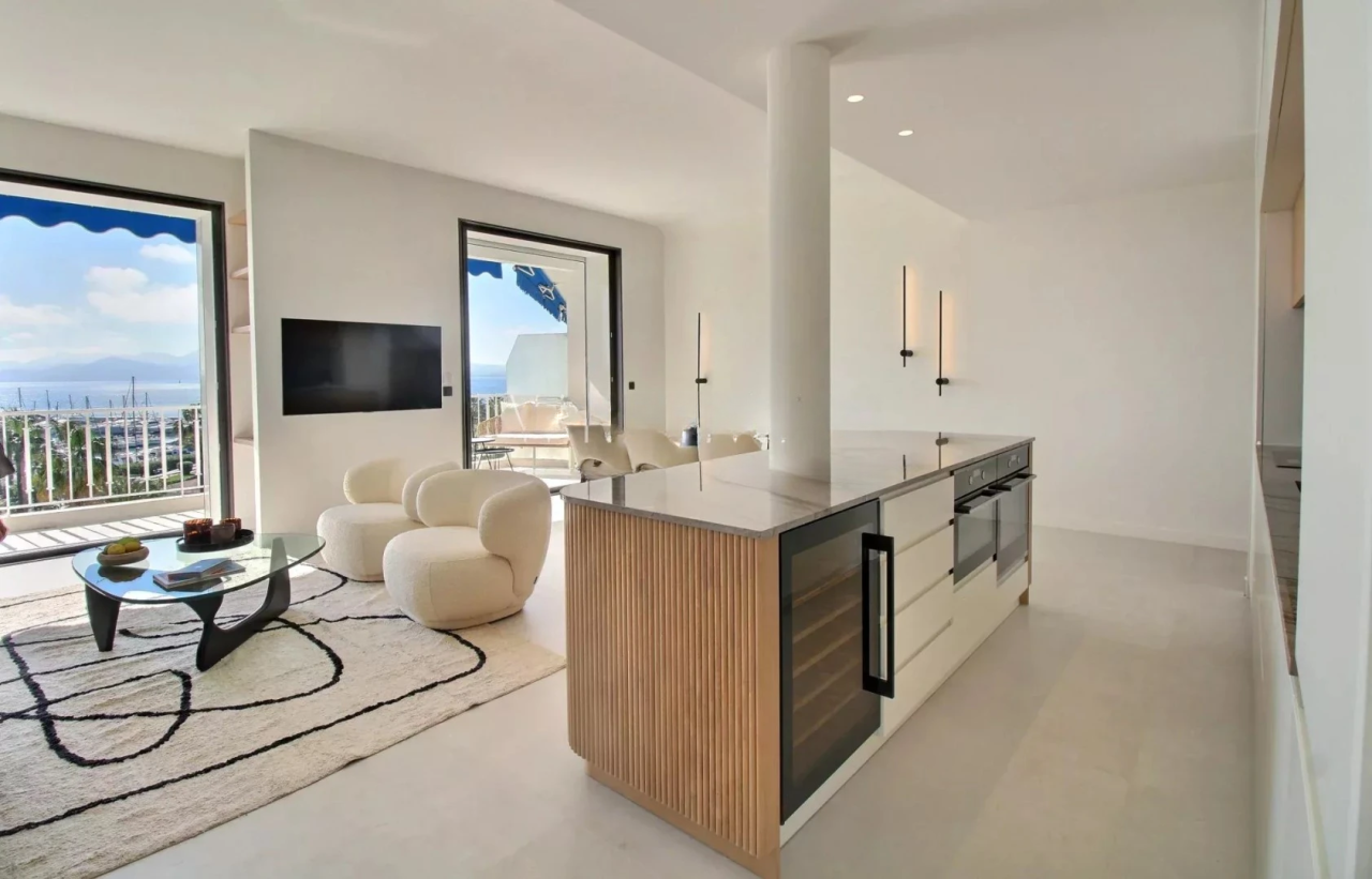 Flat in Cannes, France, 99 m² - picture 4