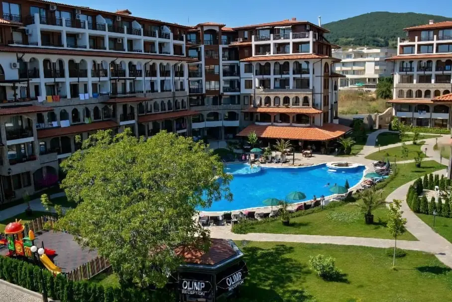 Flat in Sveti Vlas, Bulgaria, 111 m² - picture 1