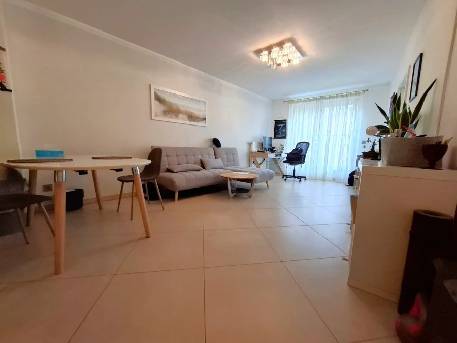 Flat in Luxembourg, Luxembourg, 53 m² - picture 1