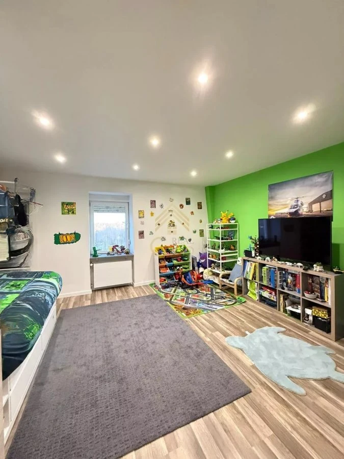 Flat in Luxembourg, Luxembourg, 153 m² - picture 5
