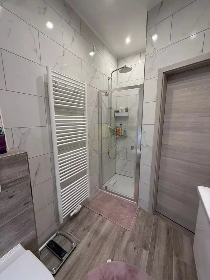 Flat in Luxembourg, Luxembourg, 153 m² - picture 7