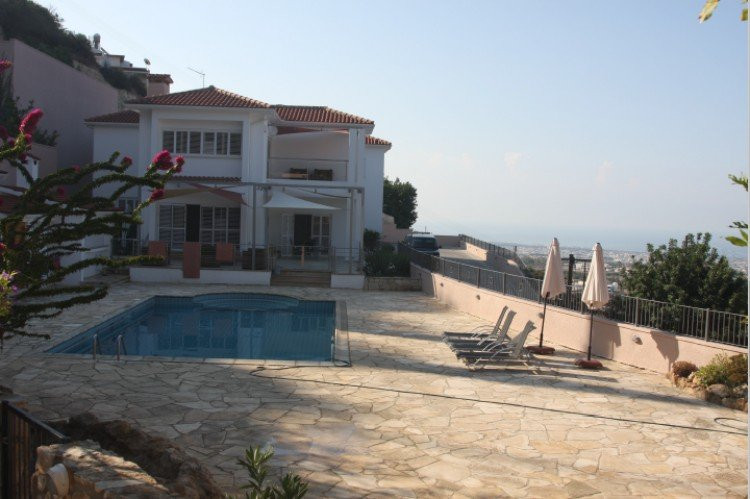 Casa en Tala, Chipre, 650 m² - imagen 1