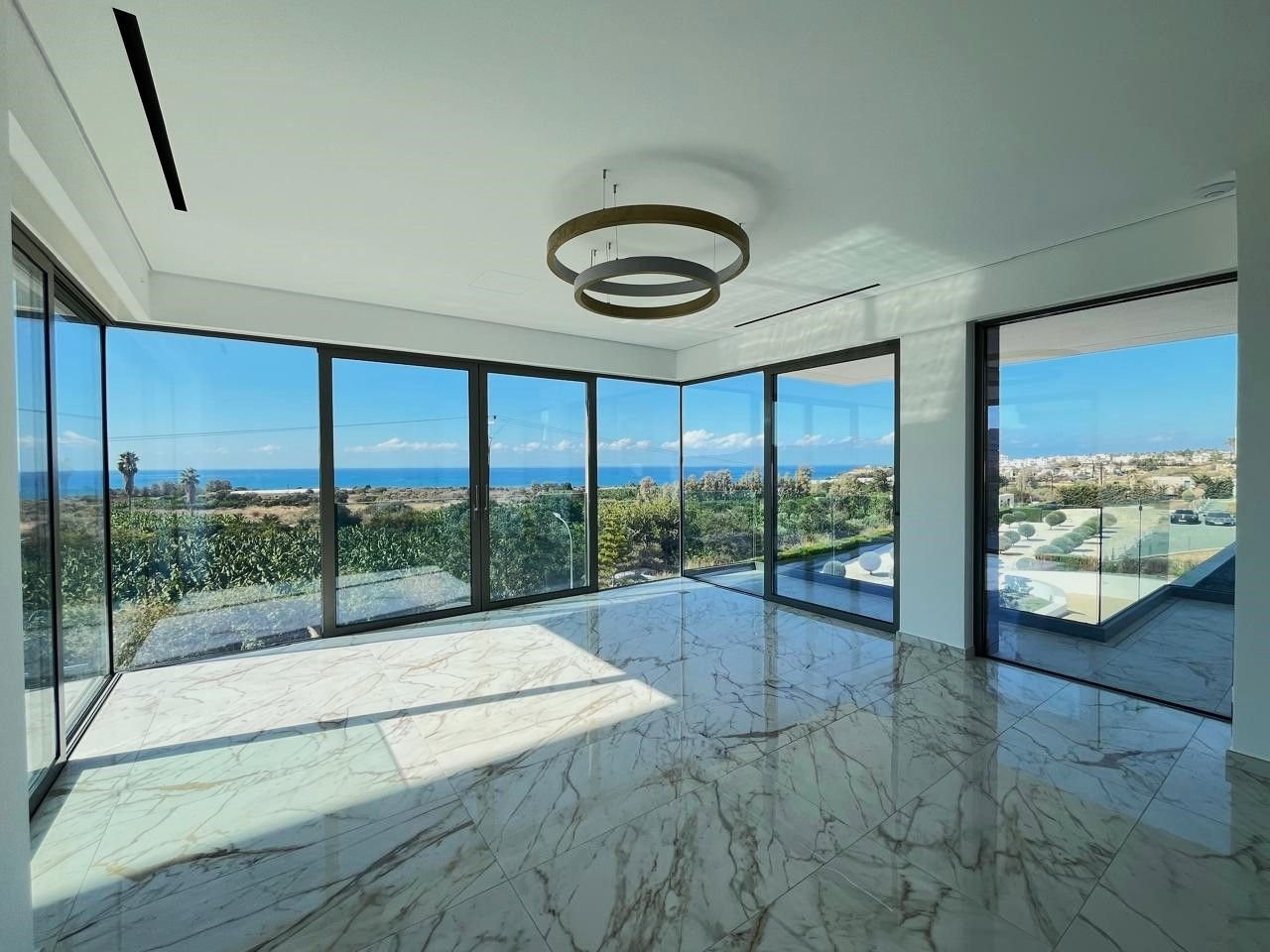Maison à Pejia, Chypre, 540 m² - image 4