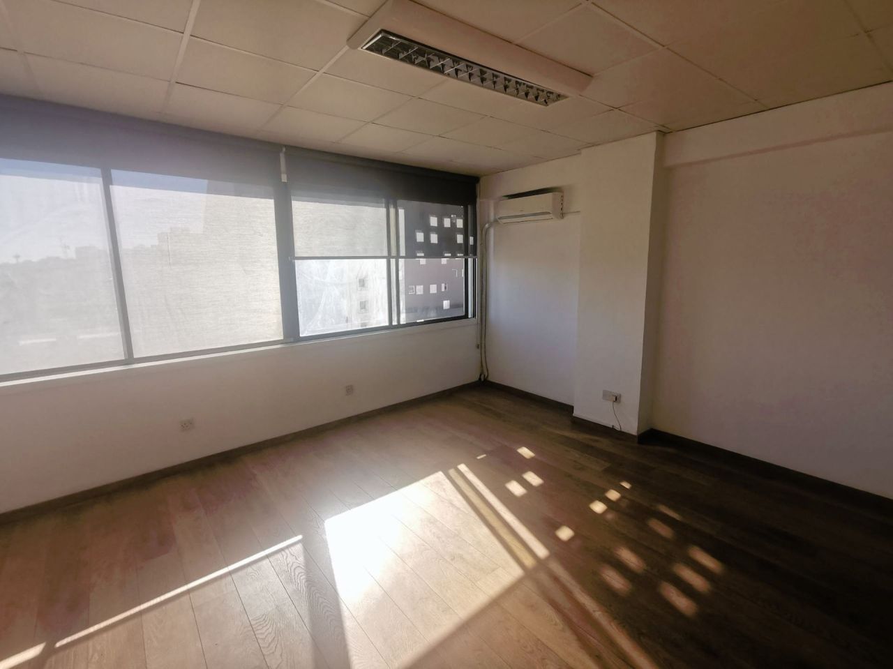 Oficina Agia Zoni, Chipre, 140 m² - imagen 4
