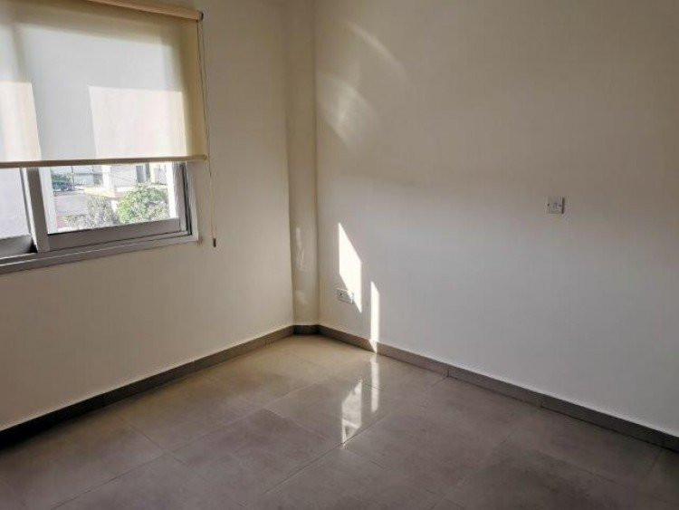 Bureau à Mesa Geitonia, Chypre, 115 m² - image 5