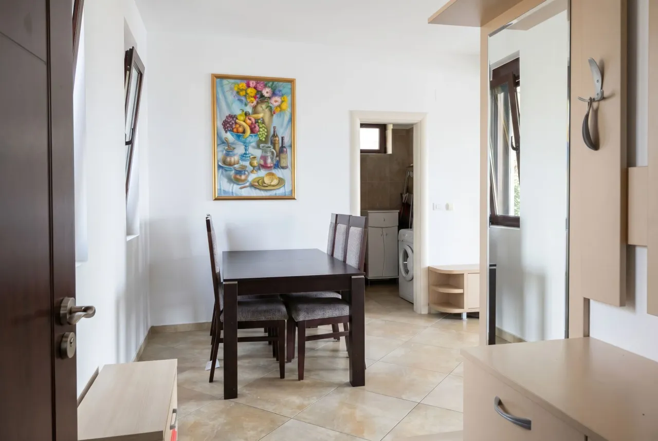 Wohnung in Rafailovici, Montenegro, 68 m² - Foto 4