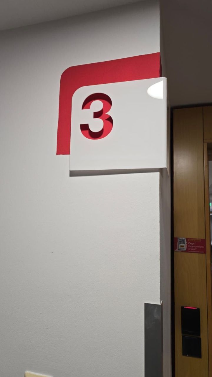 Ufficio a Agia Trias, Cipro, 597 m² - foto 14