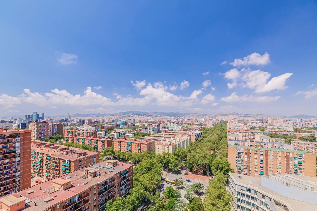 Piso en Barcelona, España, 272 m² - imagen 3