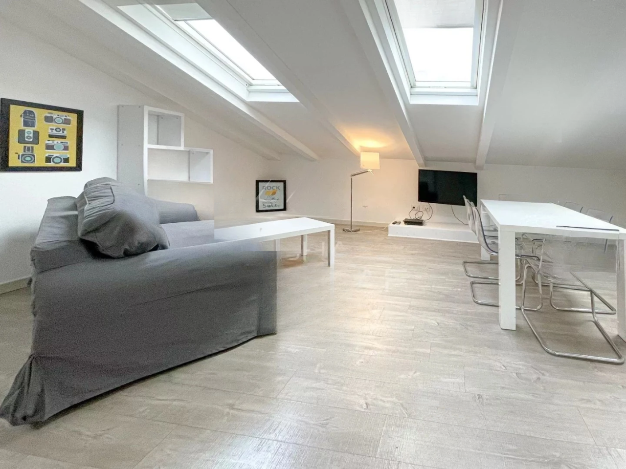 Flat in Cannes, France, 54 m² - picture 1