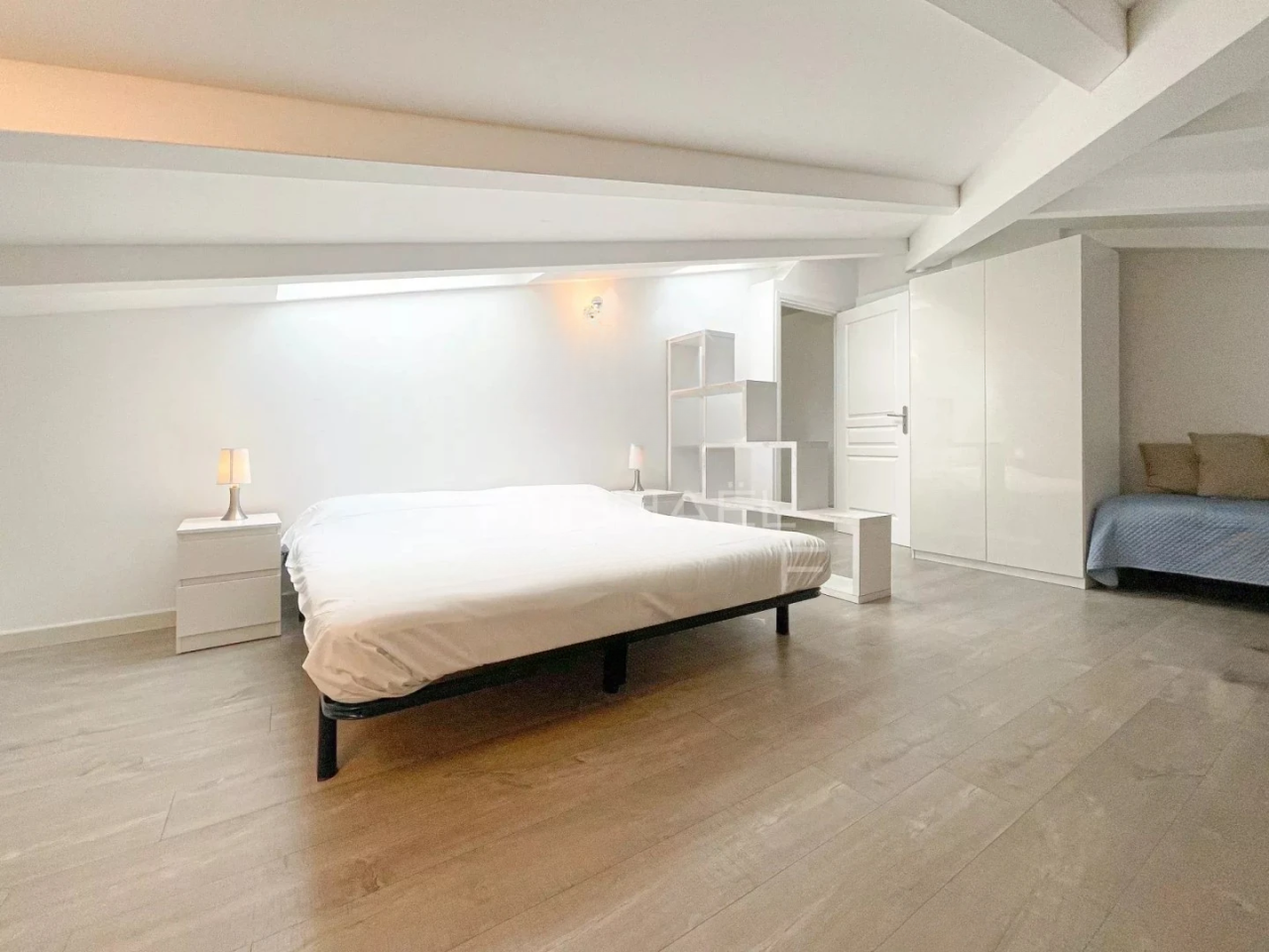 Flat in Cannes, France, 54 m² - picture 10