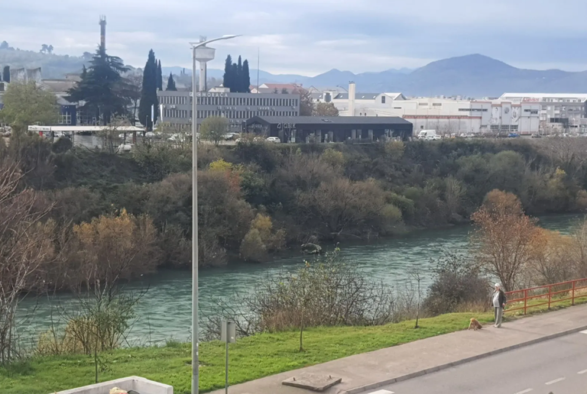 Piso en Podgorica, Montenegro, 91 m² - imagen 2