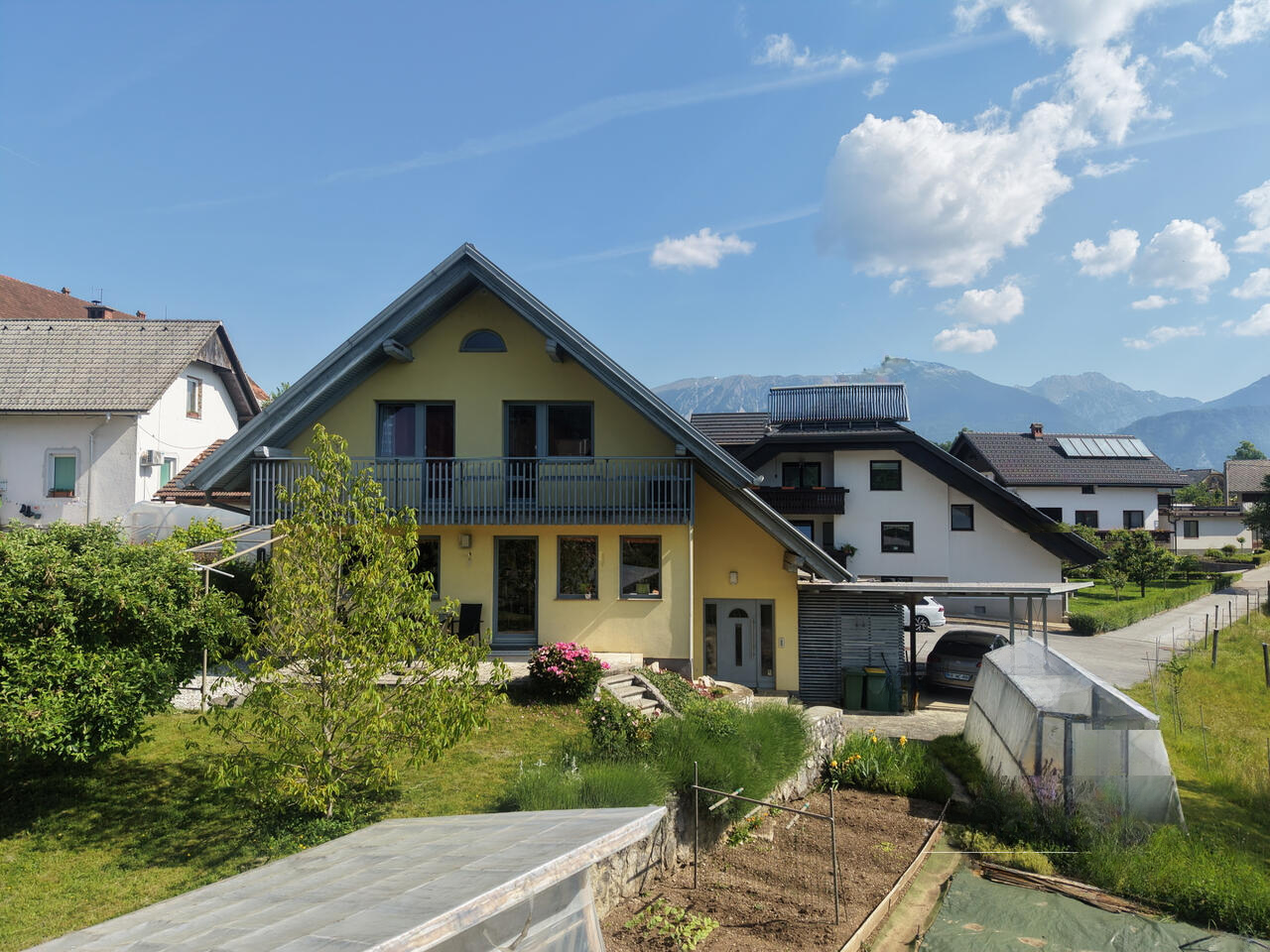 Haus in Radovljica, Slowenien, 305 m² - Foto 1