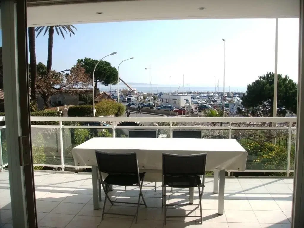 Flat in Cannes, France, 180 m² - picture 5