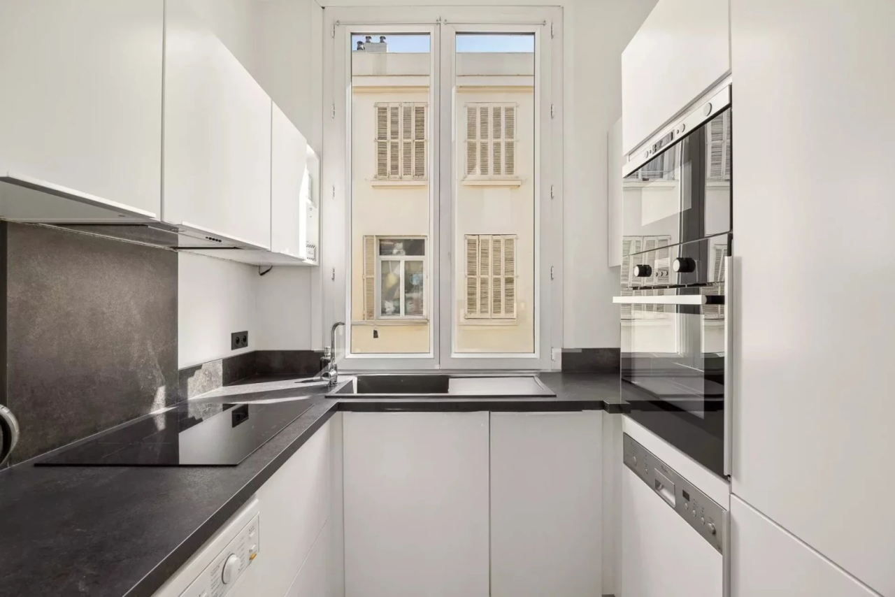Flat in Cannes, France, 127 m² - picture 6
