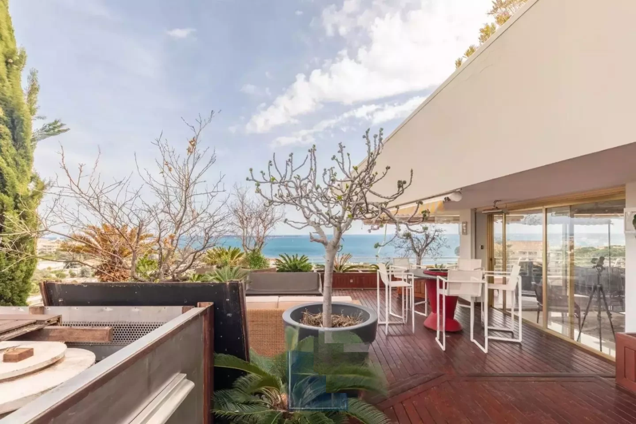 Flat in Cannes, France, 100 m² - picture 6