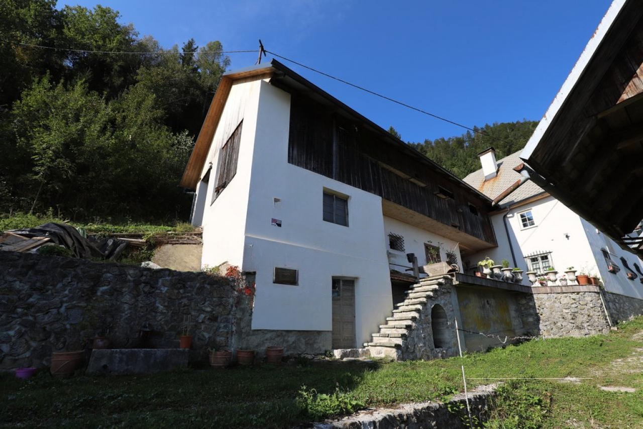 House in Kranj, Slovenia, 425 m² - picture 7
