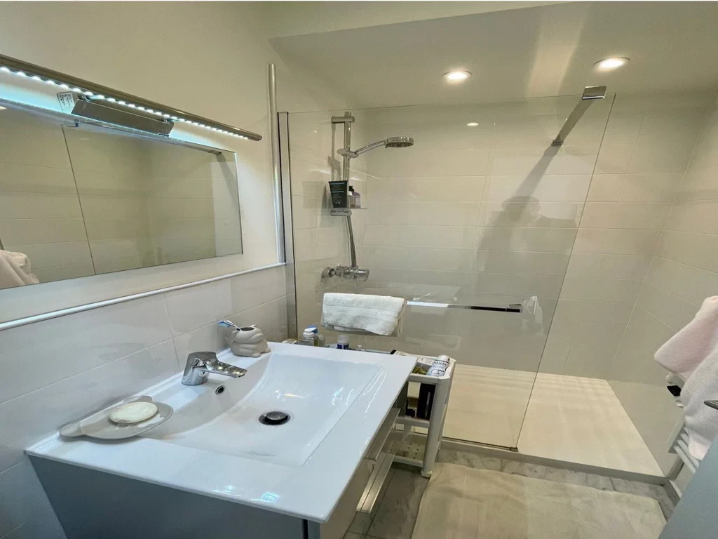 Flat in Larvotto, Monaco, 98 m² - picture 7