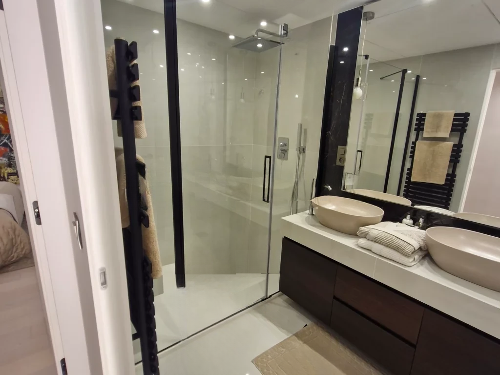 Flat in Saint Roman, Monaco, 291 m² - picture 8