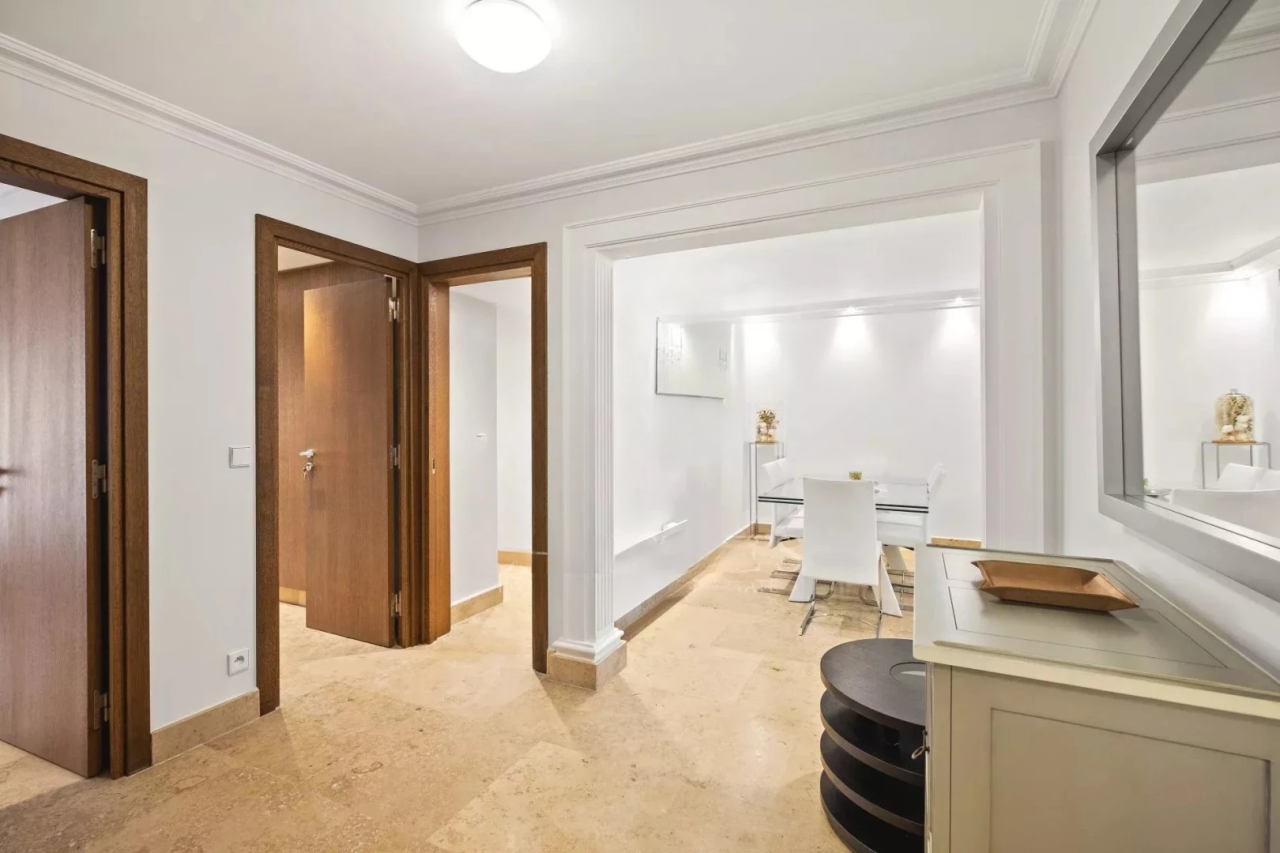 Flat in Cannes, France, 89 m² - picture 11