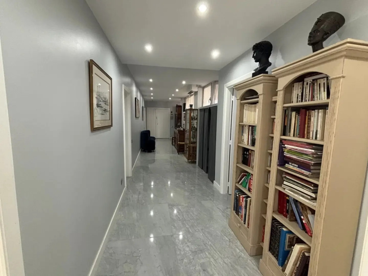 Flat in Cannes, France, 180 m² - picture 13