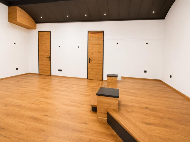 Office in Ljubljana, Slovenia, 42 m² - picture 4