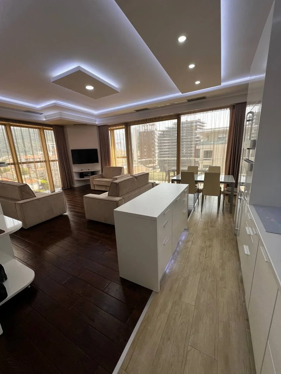 Flat in Budva, Montenegro, 88 m² - picture 1