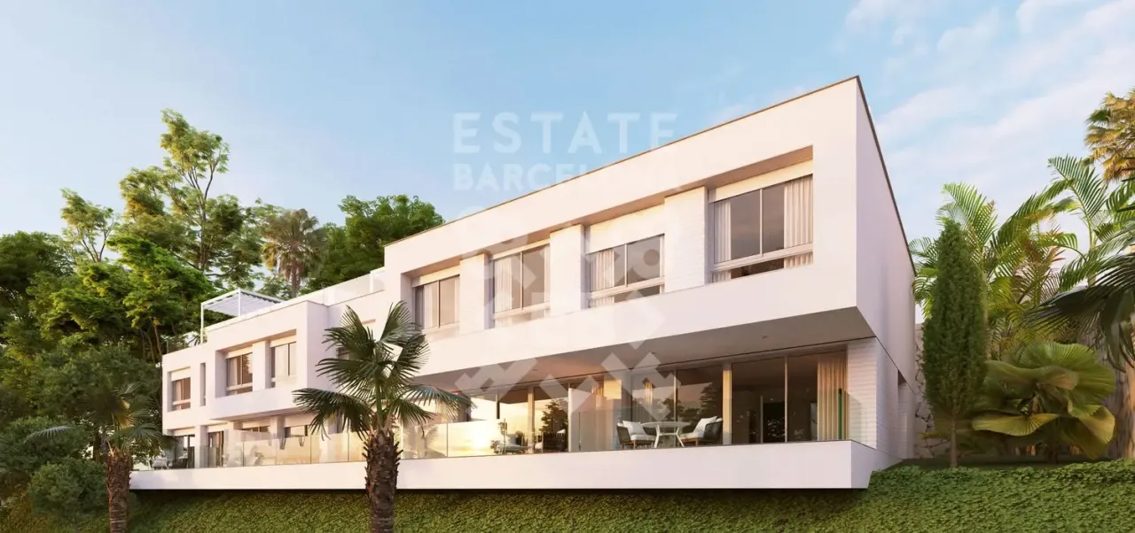 Casa adosada en Nueva Andalucía, España, 209 m² - imagen 2