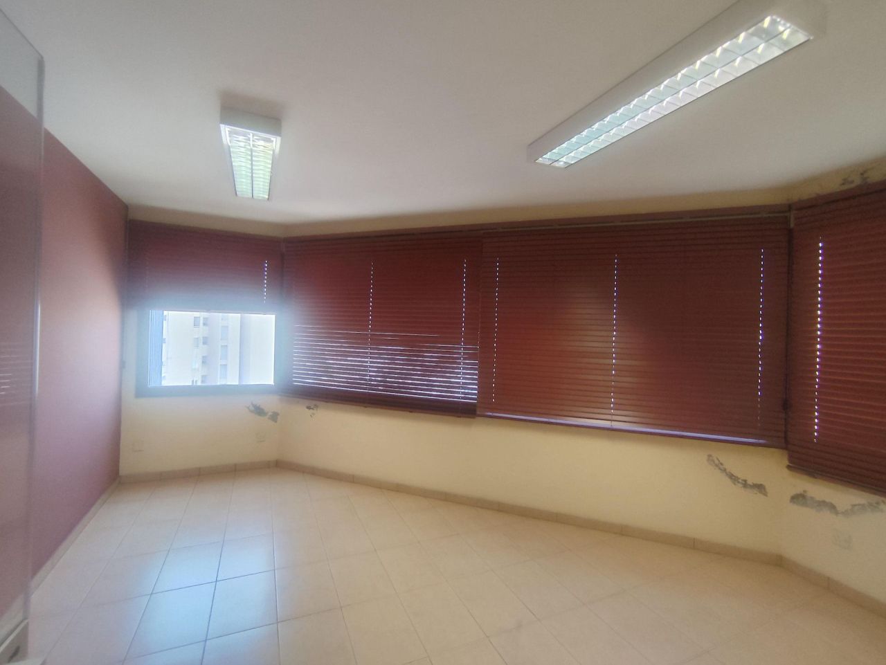 Oficina Omonoia, Chipre, 150 m² - imagen 7