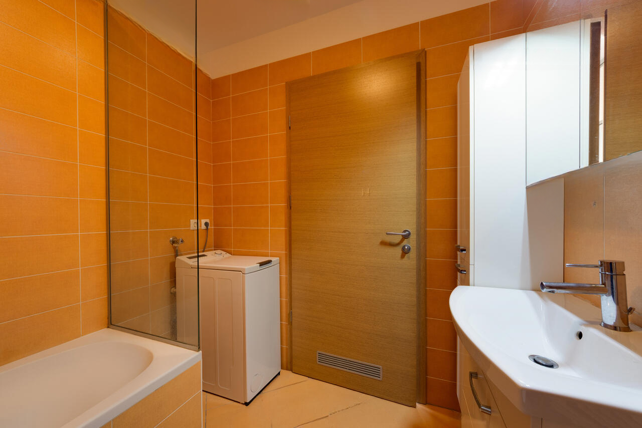 Piso en Liubliana, Eslovenia, 74 m² - imagen 18
