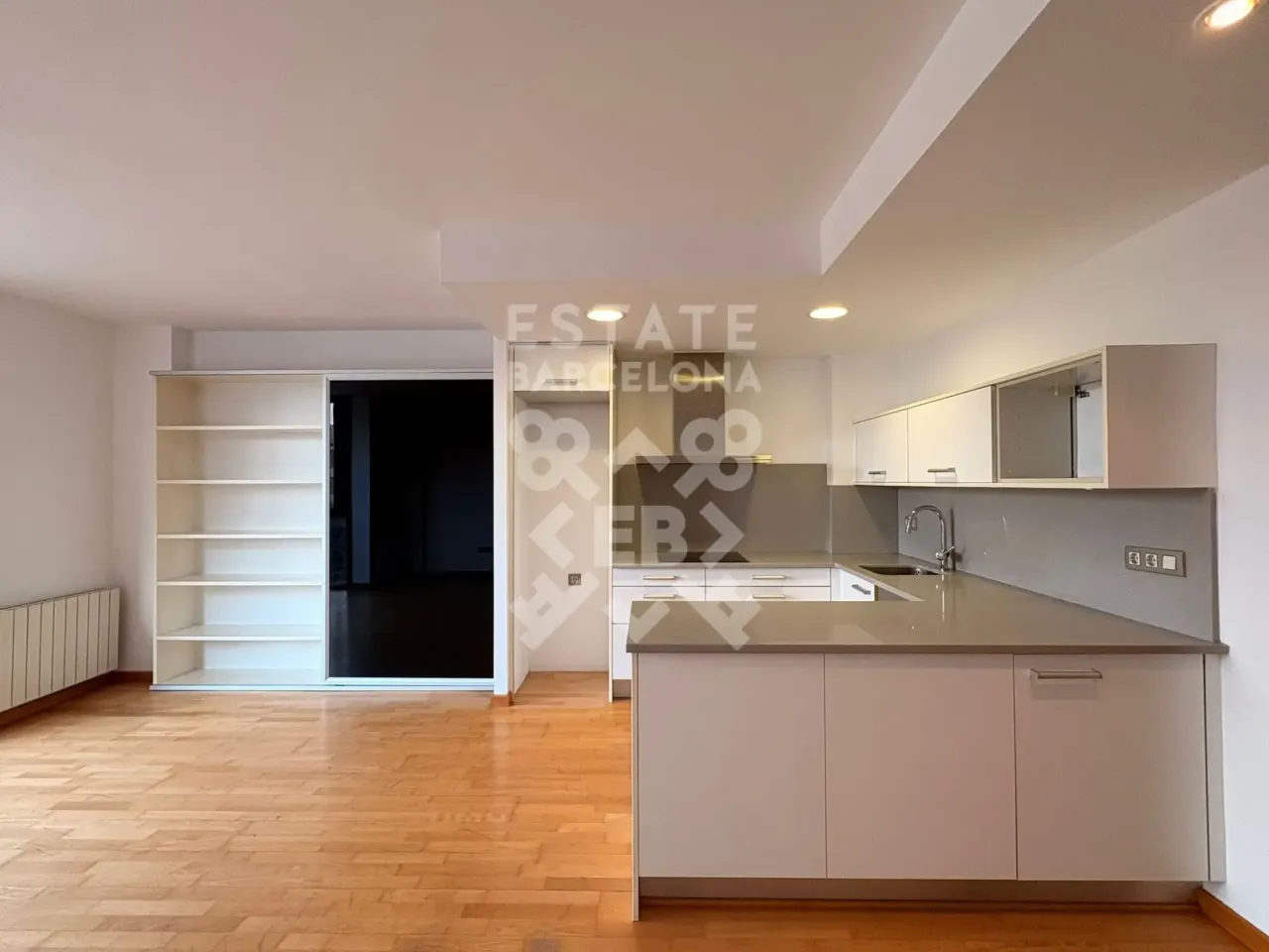 Piso en Gerona, España, 97 m² - imagen 3