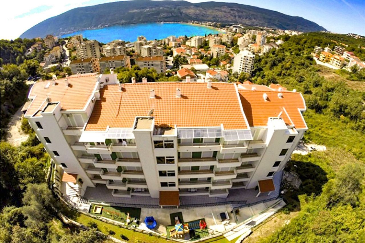 Appartamento a Herceg-Novi, Montenegro, 112 m² - foto 16