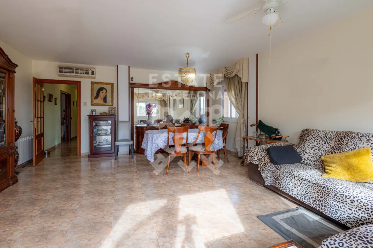 Piso en Pineda de Mar, España, 143 m² - imagen 3