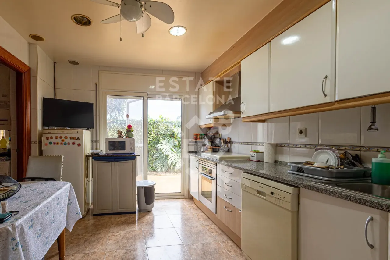 Piso en Pineda de Mar, España, 143 m² - imagen 6